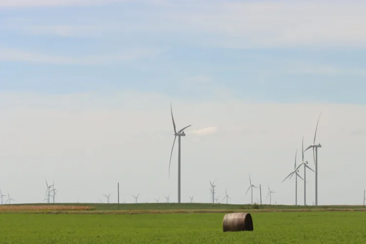 Iowa scientists push for more renewable energy to meet growing demands